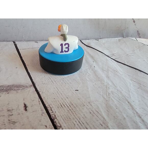 1996 Mighty Duck McDonalds Hockey Puck #13 Mobile Cake Topper - Picture 2 of 4